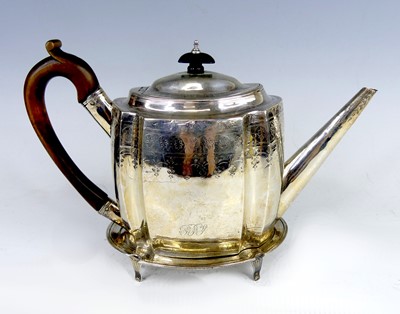 Lot 2246 - A George III silver teapot on stand, both of...