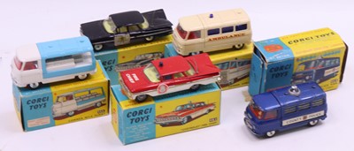 Lot 1436 - A collection of five various boxed Corgi...