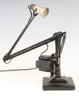 Lot 775 - A WW II Air Ministry anglepoise lamp by...