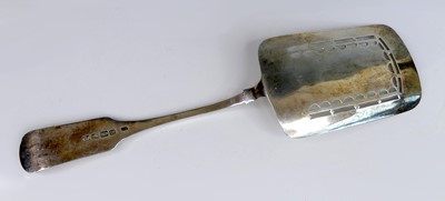 Lot 2083 - A George III Irish silver serving slice, in...