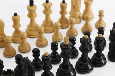 Lot 395 - A Staunton design boxwood and ebony chess set,...