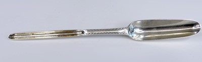 Lot 2078 - A George III silver double-ended marrow scoop,...