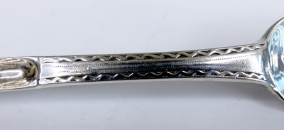 Lot 2078 - A George III silver double-ended marrow scoop,...