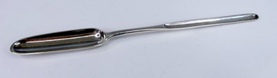 Lot 2080 - A George III silver double-ended marrow scoop,...