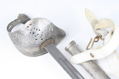 Lot 521 - A British 1892 pattern Infantry Officers sword,...