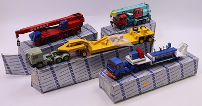 Lot 1588 - Conrad 1/50 scale Group of 4 Earth moving and...