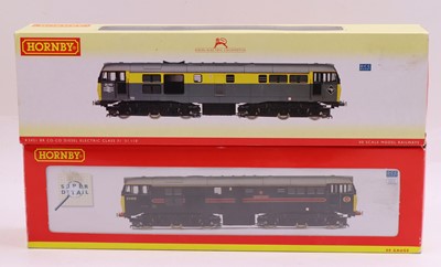 Lot 476 - Two Hornby 00 gauge locos to include a Class...