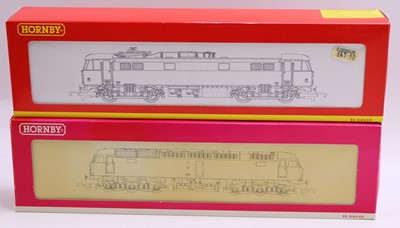 Lot 457 - Two Hornby 00 gauge locos to include a Class...