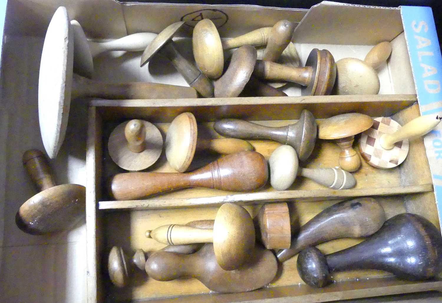 Lot 44 - A box of vintage wooden darning mushrooms