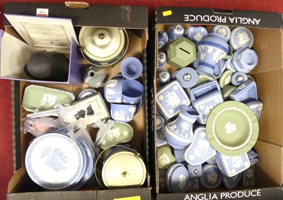 Lot 139 - Two boxes of Wedgwod Jasperware, to include...