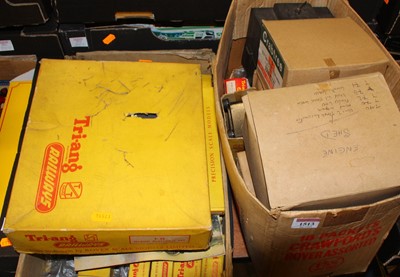 Lot 1513 - Three boxes of Triang TT gauge locomotives,...