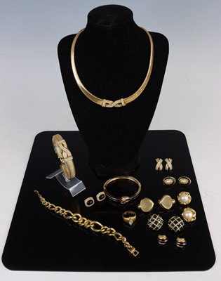 Lot 312 - Christian Dior gilt metal costume jewellery,...