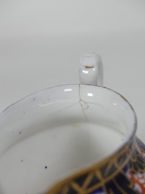 Lot 174 - A collection of Royal Crown Derby, to include...