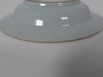 Lot 175 - A collection of ceramics, to include a...