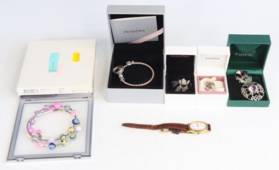 Lot 344 - Assorted costume jewellery to include two...