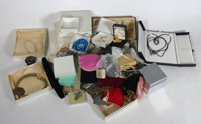 Lot 392 - A box of costume jewellery, to include silver...