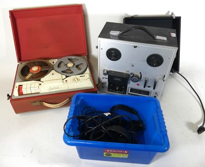 Lot 542 - An Akai 4-track stereophonic tape-to-tape...