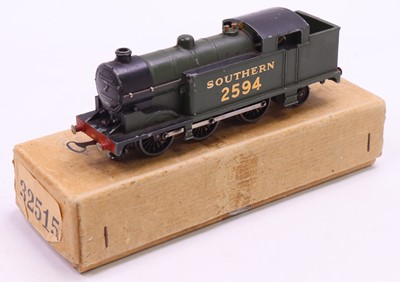 Lot 221 - Hornby Dublo pre-war Southern 0-6-2T tank loco,...