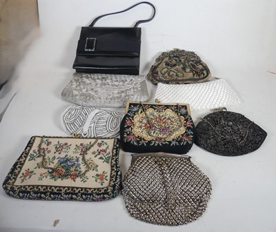 Lot 492 - A lady's 1920s style handbag; together with a...