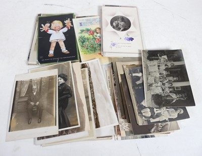 Lot 467 - A collection of Edwardian and later postcards,...