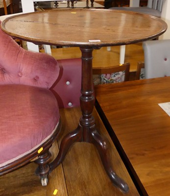 Lot 1250 - An early 19th century mahogany circular dished...