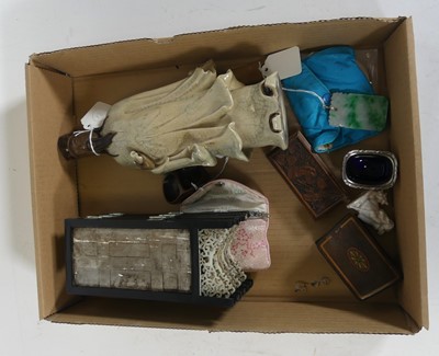 Lot 469 - A collection of oriental items, to include a...