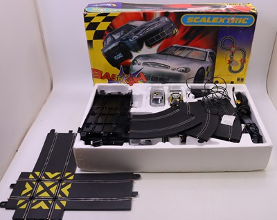 Lot 1890 - Scalextric Advanced Track System Bash and...