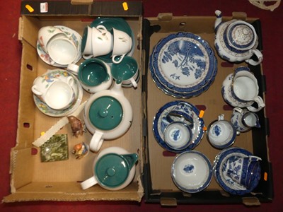 Lot 581 - Two boxes of various ceramic items to include...