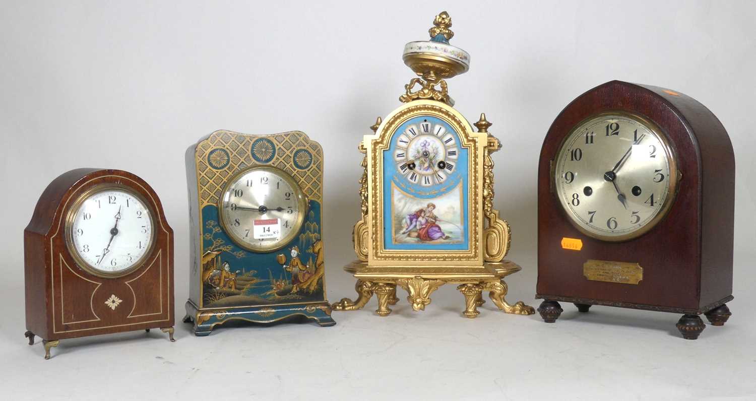 Lot 14 - An oak cased mantel clock, together with a...