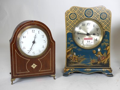 Lot 14 - An oak cased mantel clock, together with a...