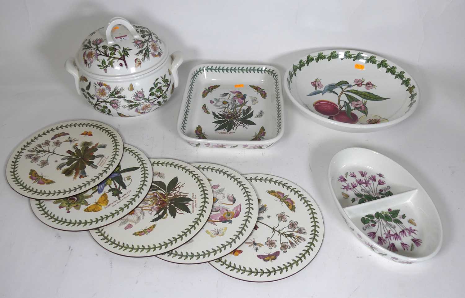 Lot 91 - A collection of Portmerian ware to include...