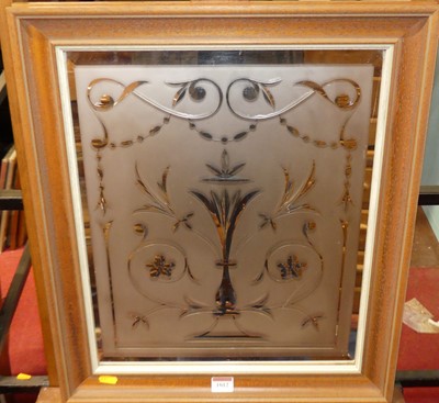 Lot 1012 - A public house type acid etched and engraved...