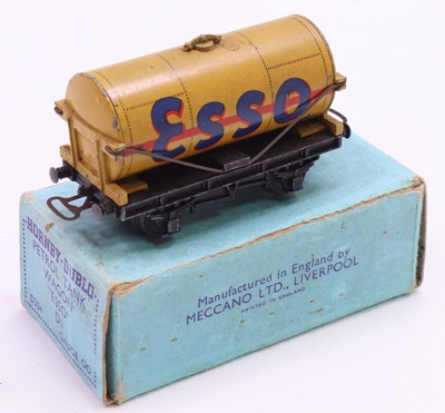 Lot 236 - Hornby Dublo pre-war D1 petrol tank wagon buff...