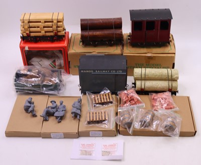 Lot 13 - Mamod and MSS and other G gauge 32mm wagons...