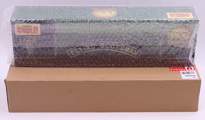 Lot 383 - A Hornby Dublo R3029 limited edition...