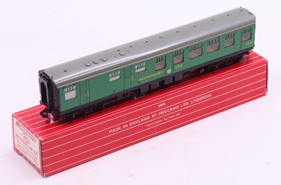 Lot 322 - A Hornby Dublo Cooper Trains Special...
