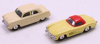 Lot 1419 - Corgi Toys group of 2 loose diecasts to...