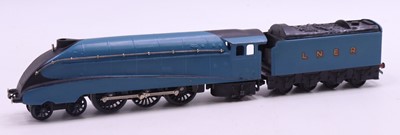 Lot 228 - Believed to be a pre-war Hornby Dublo EDL1 Sir...