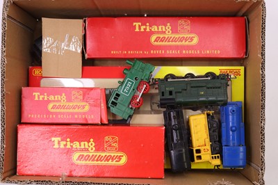 Lot 578 - Eight Triang and early Hornby 00 gauge locos...