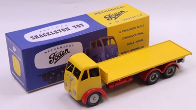Lot 1921 - A Shackleton Foden FG 6-wheeled flatbed in...