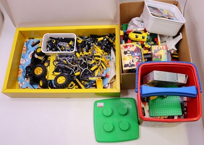 Lot 1816 - Collection of Lego sets and loose parts, and...