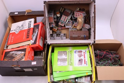 Lot 734 - Three boxes containing various N gauge...