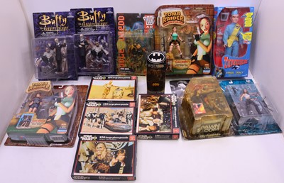 Lot 1976 - Playmates, McFarlane Toys and others, a...