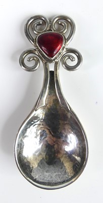 Lot 149 - Omar Ramsden (British, 1873-1939) - an Arts &...