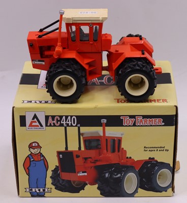 Lot 1617 - ERTL Toy Farmer 1/32 scale No.2017 Allis...