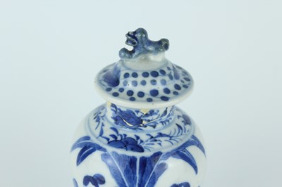 Lot 160 - A near pair of Chinese blue and white vases...