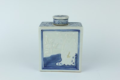Lot 161 - Two Chinese blue and white tea caddies, Qing...