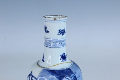 Lot 169 - A Chinese blue and white bottle vase, Qing...