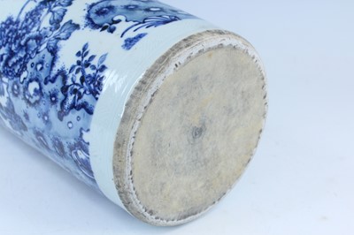 Lot 23 - A Chinese blue and white cylindrical vase, in...