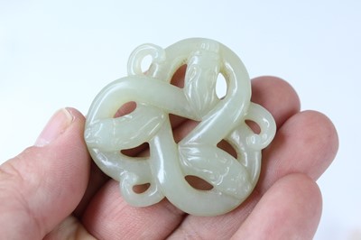 Lot 33 - Twelve Chinese jades and snuff bottles,...